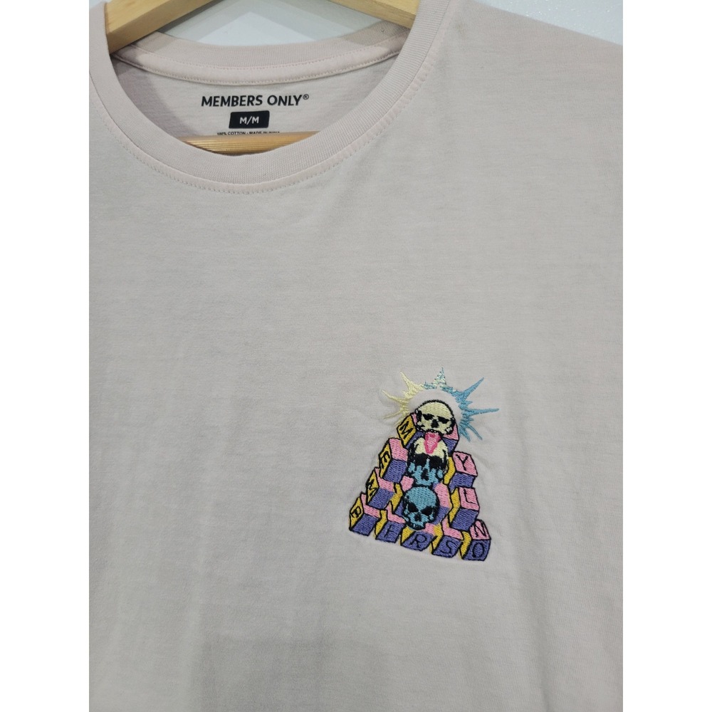 Members Only Mens Graphic T-Shirt Sand Tan Skulls Stacked Logo Tee M - Picture 2 of 7